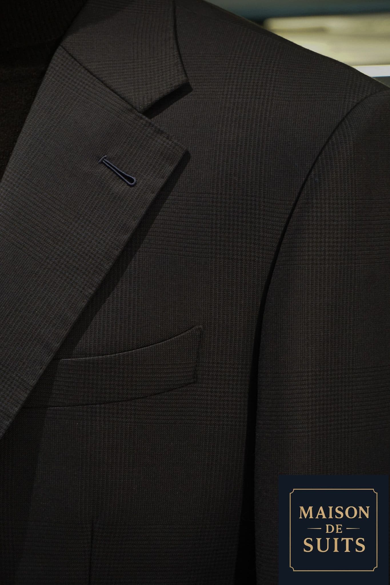vitale-barberis-canonico-pow-navy-suit