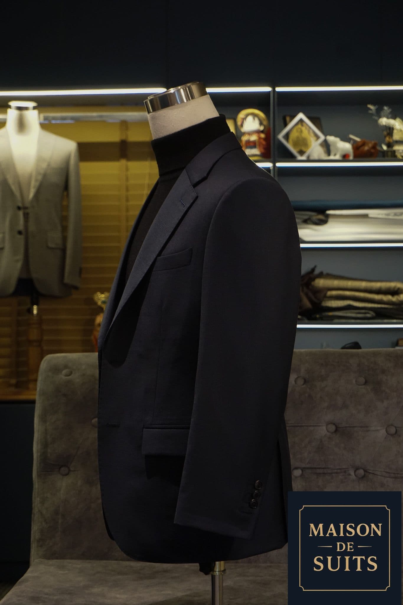 vitale-barberis-canonico-pow-navy-suit