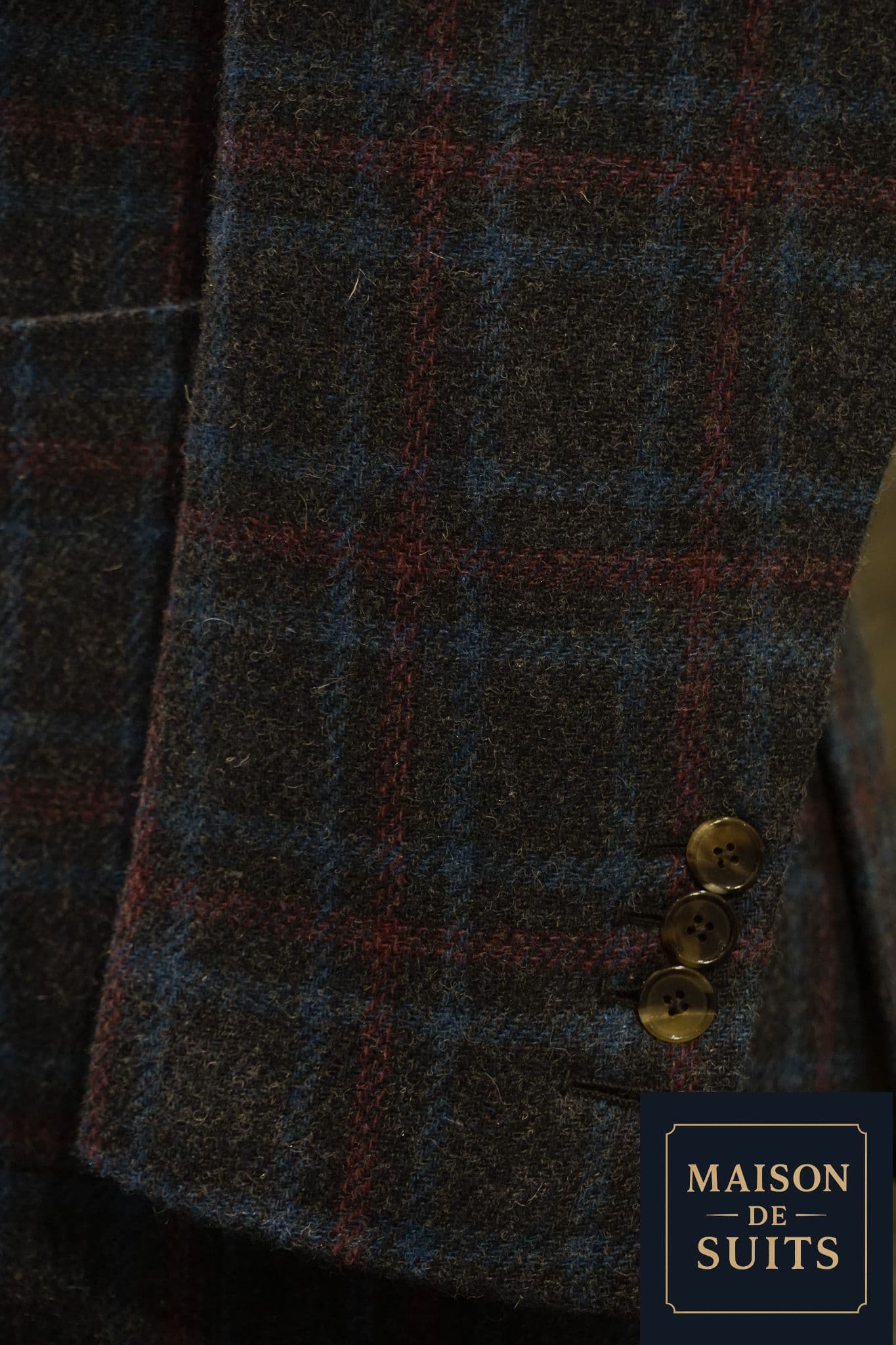 holland-and-sherry-single-breasted-navy-and-red-check-tweed-jacket