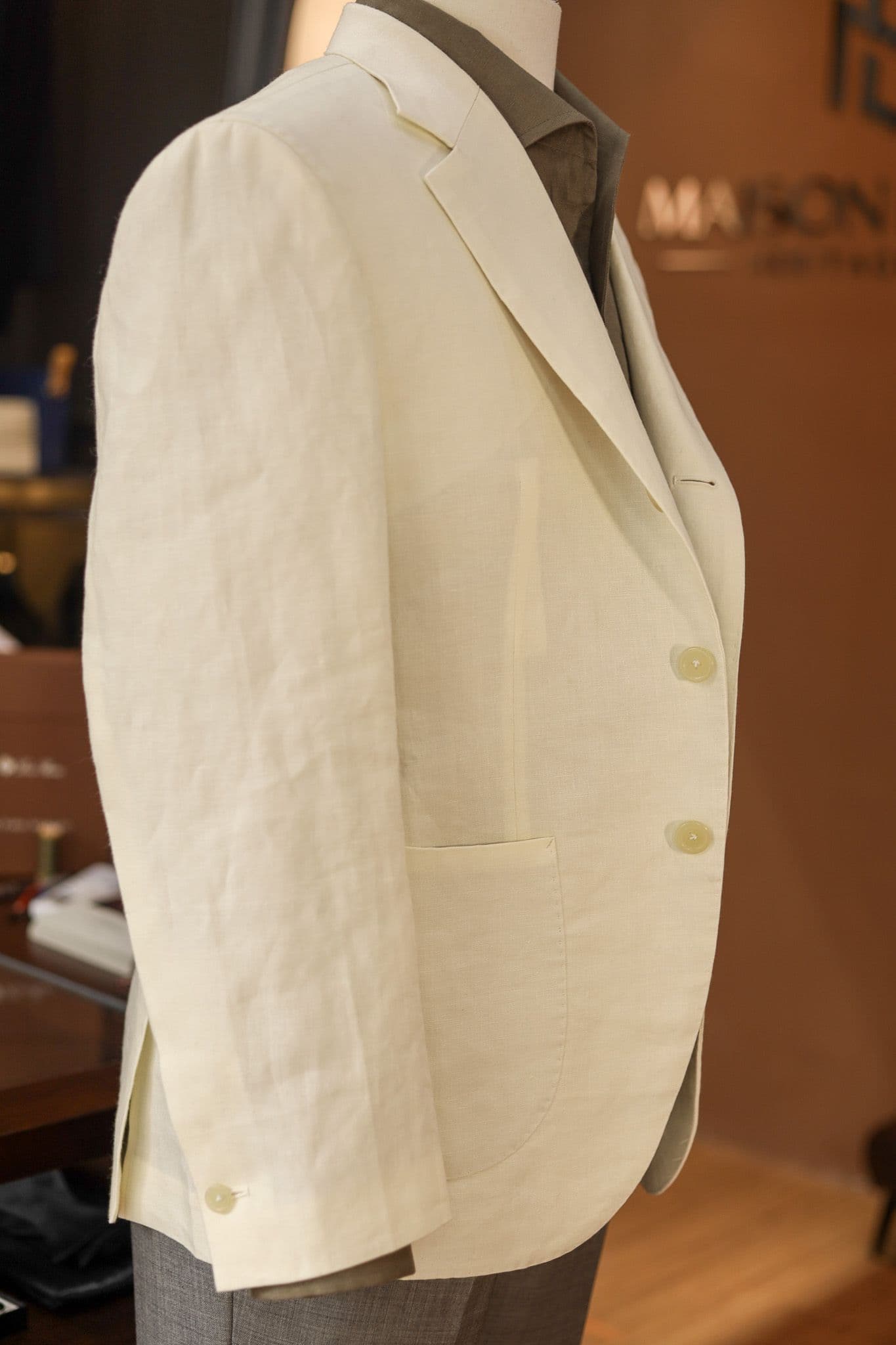 spence-bryson-off-white-linen-jacket