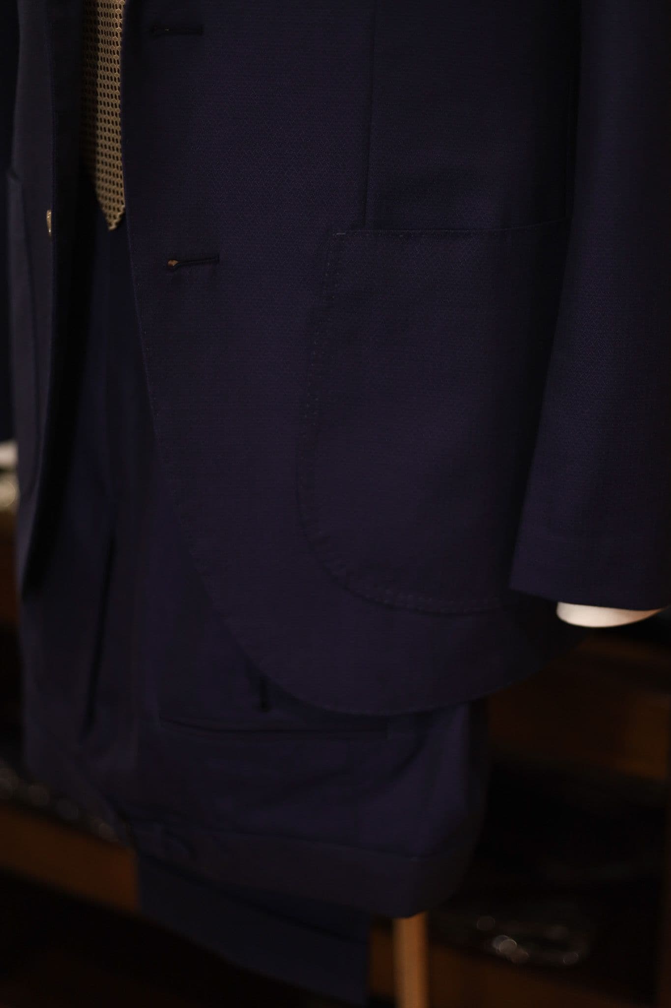 scabal-super-180s-navy-suit-1