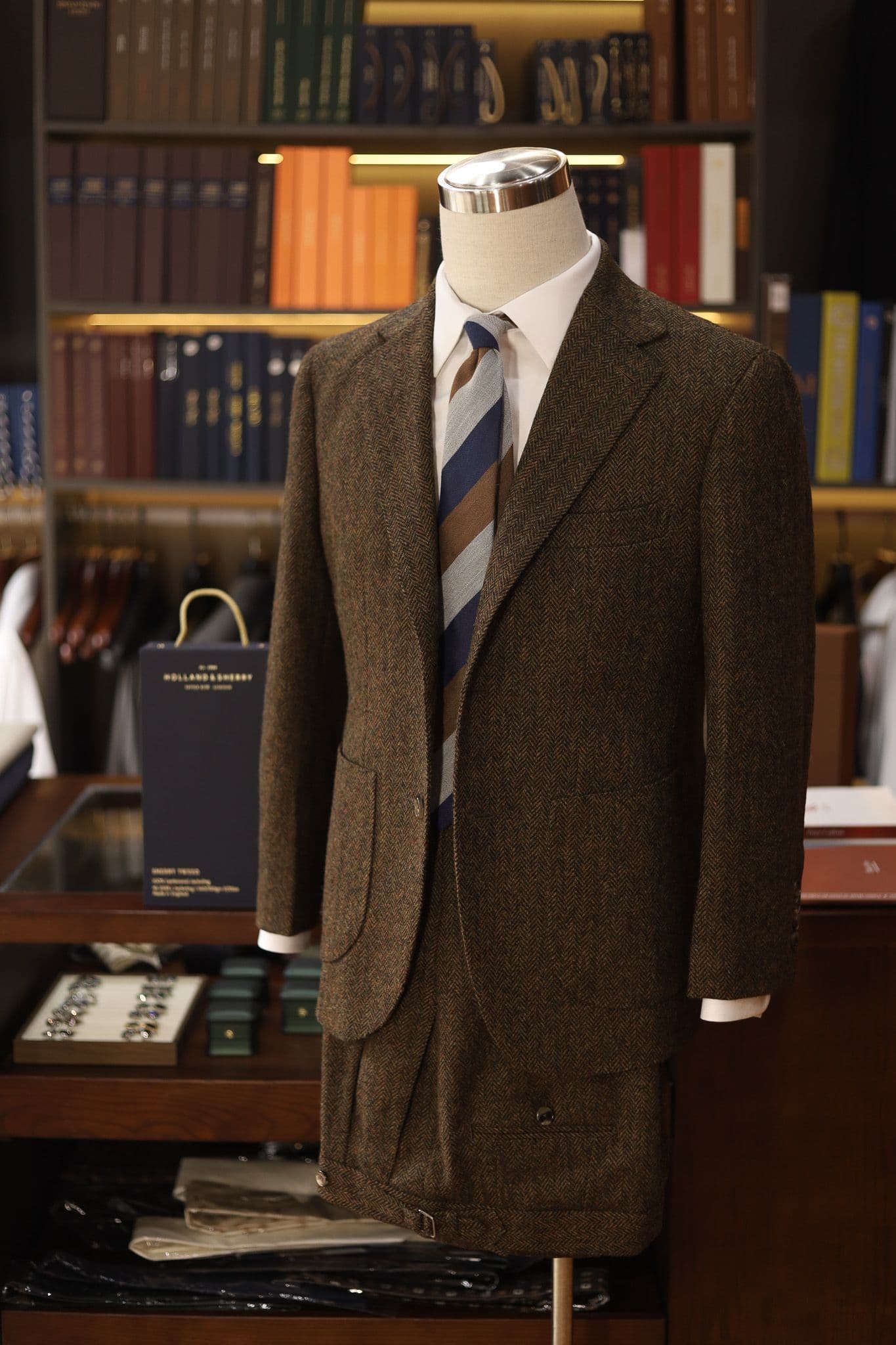 Brown Herringbone Holland&Sherry Sherry Tweed Suit