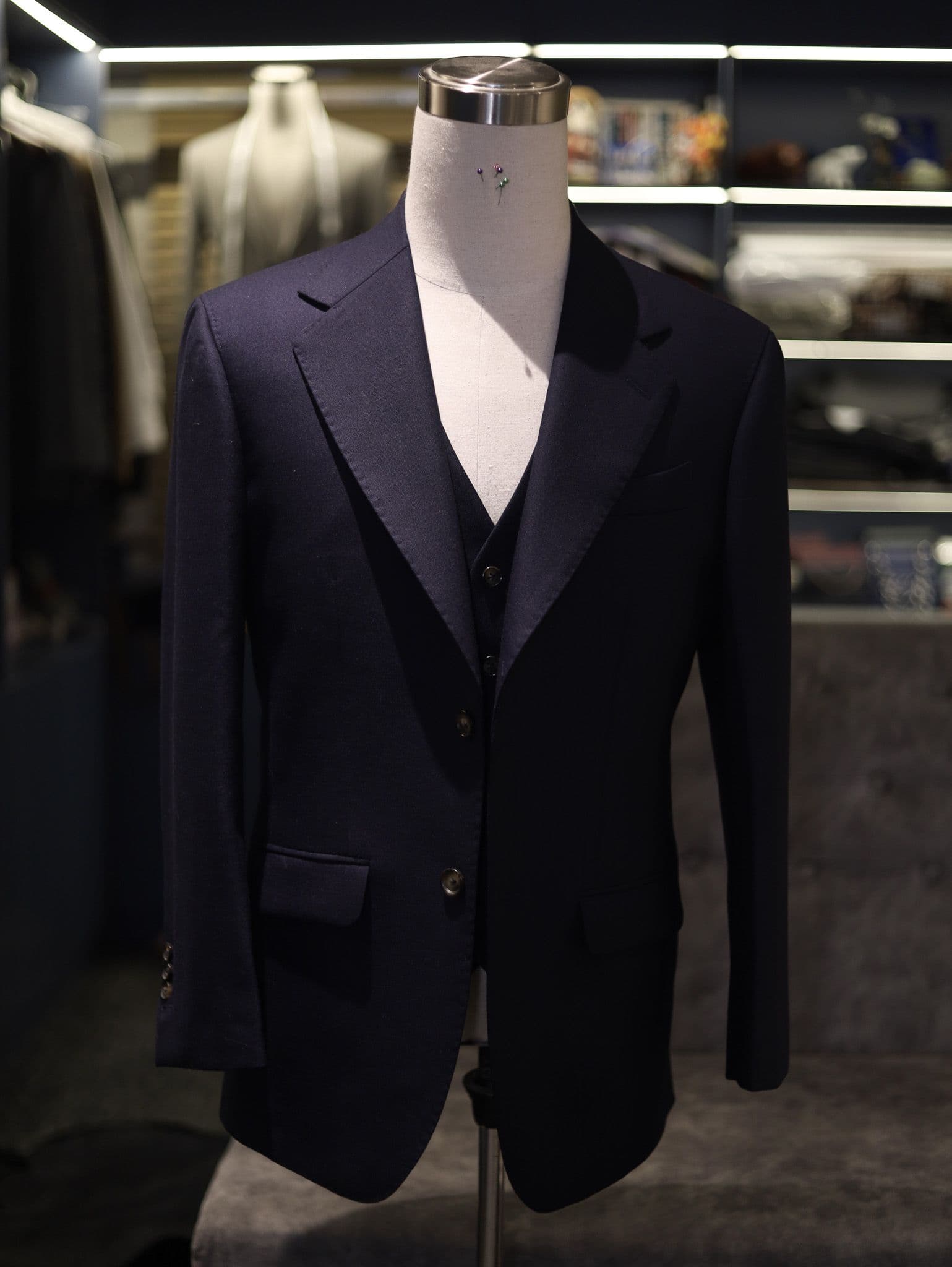 tingeniator-3-pieces-navy-suit