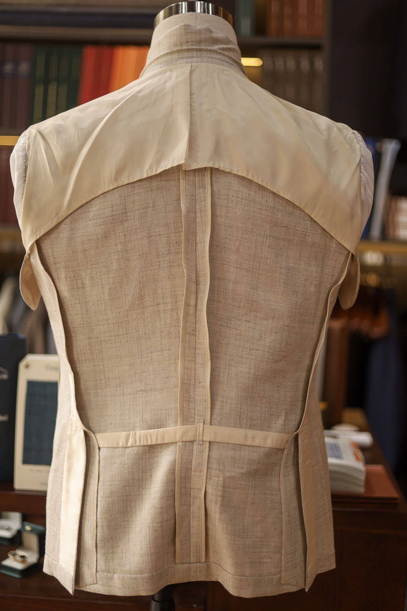 beige-wool-silk-linen-caccioppoli-single-breasted-jacket