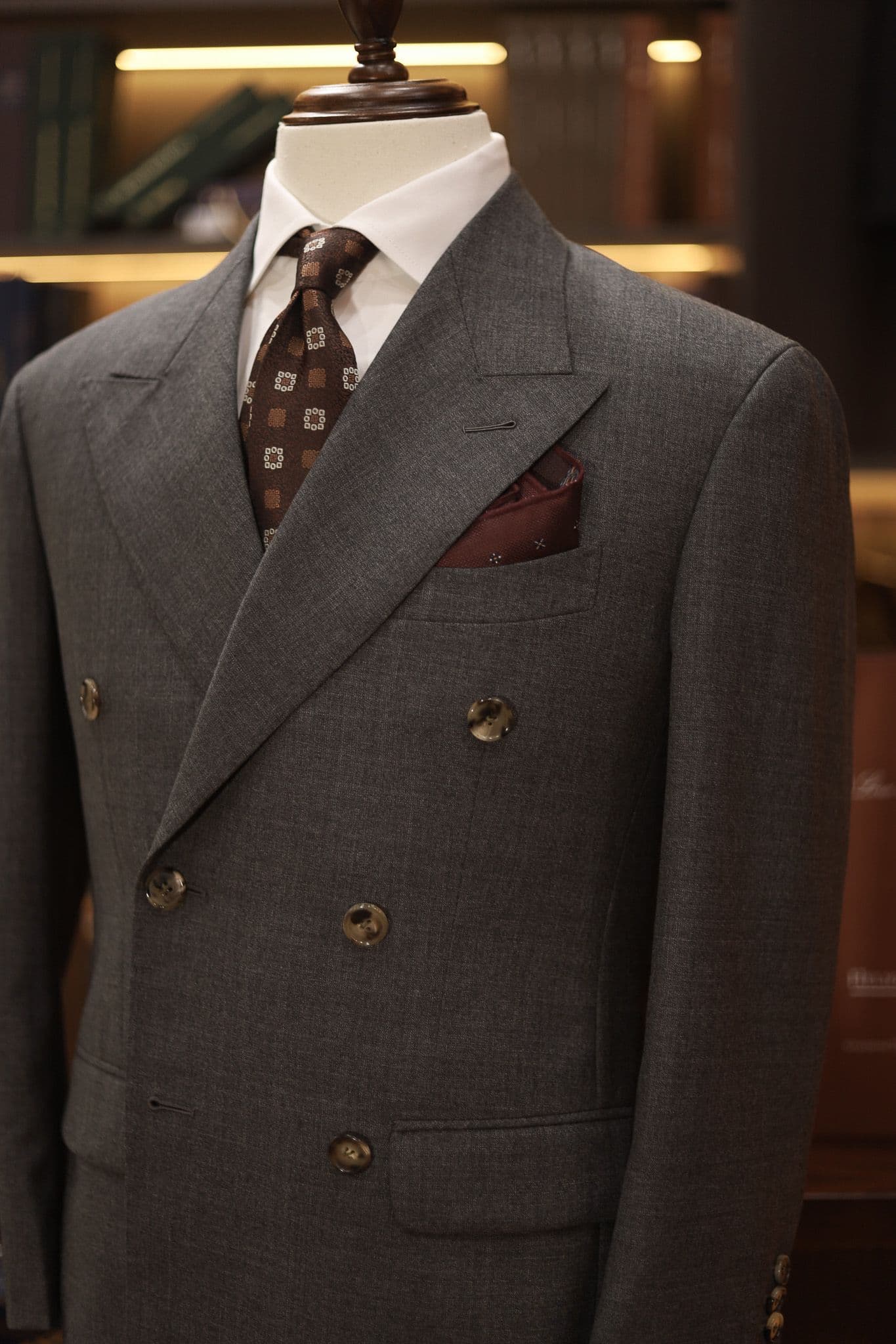 drapers-2ply-mid-grey-double-breasted-suit