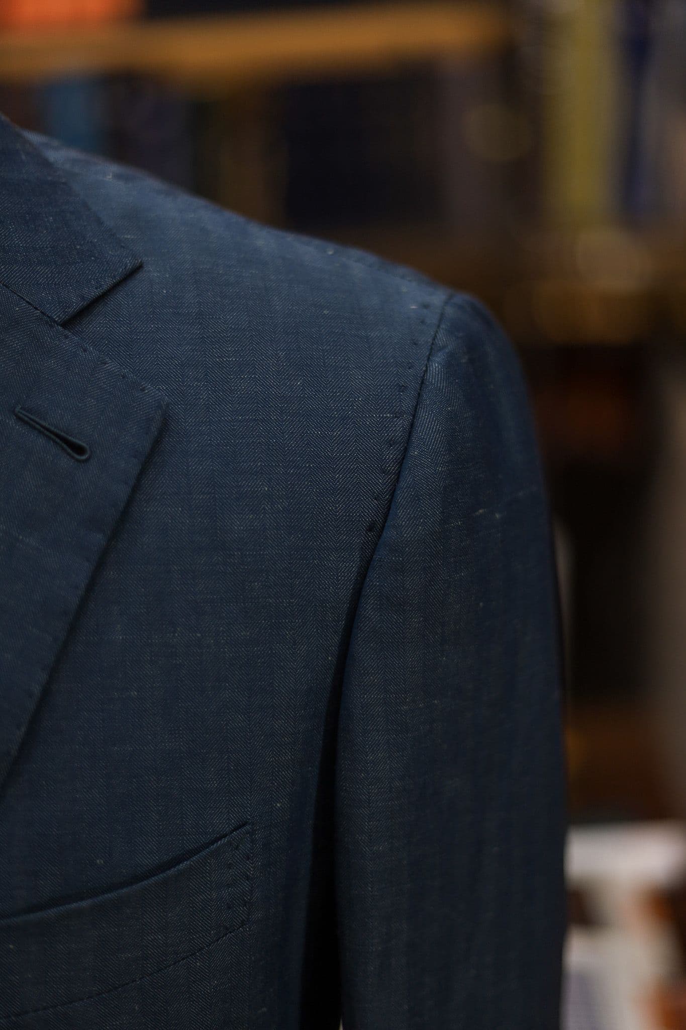 blue-wool-linen-herringbone-drapers-italy-suit