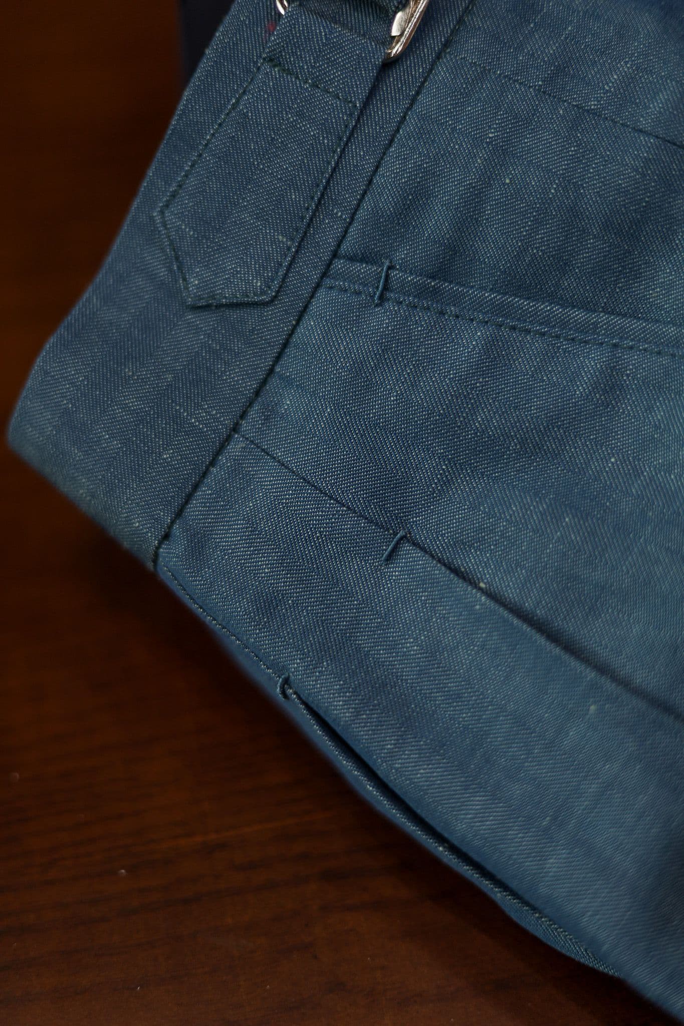 blue-wool-linen-herringbone-drapers-italy-suit