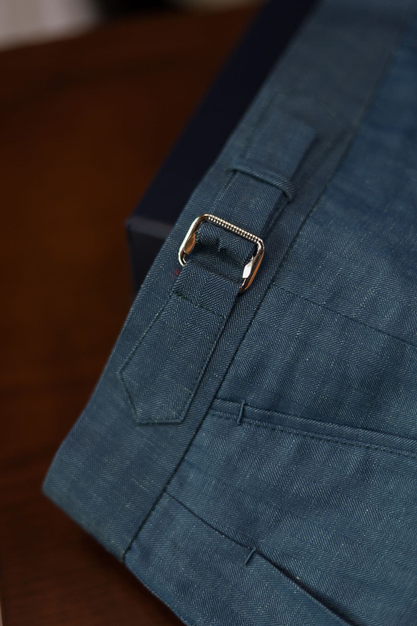 blue-wool-linen-herringbone-drapers-italy-suit
