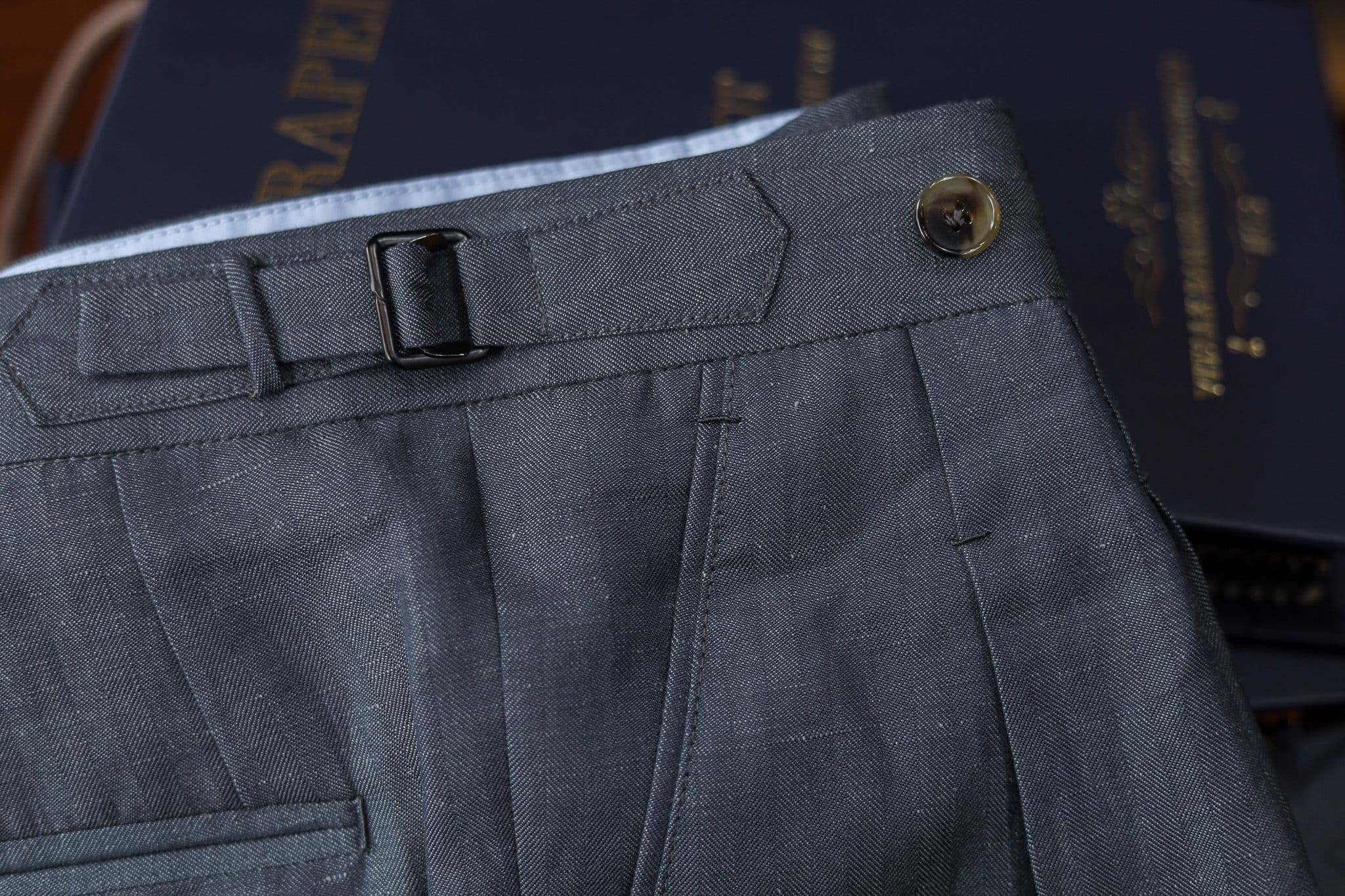 drapers-italy-bluestone-herringbone-wool-linen-suit