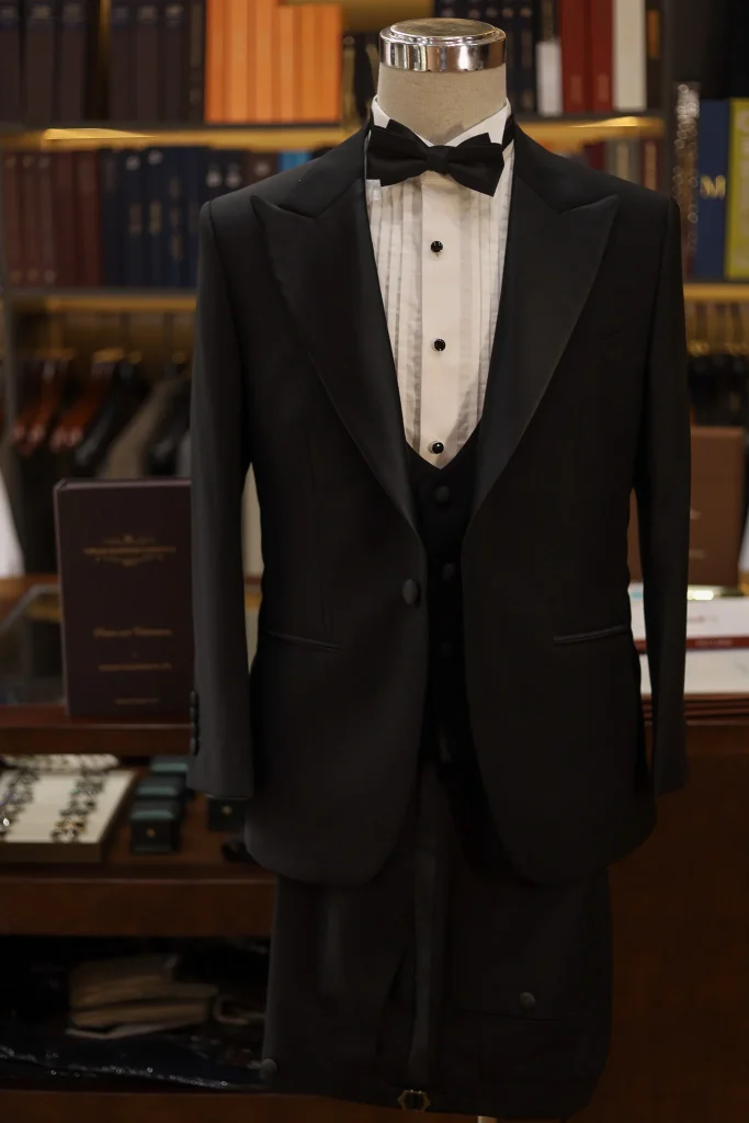 VBC Wool Mohair 3 Pieces Tuxedo