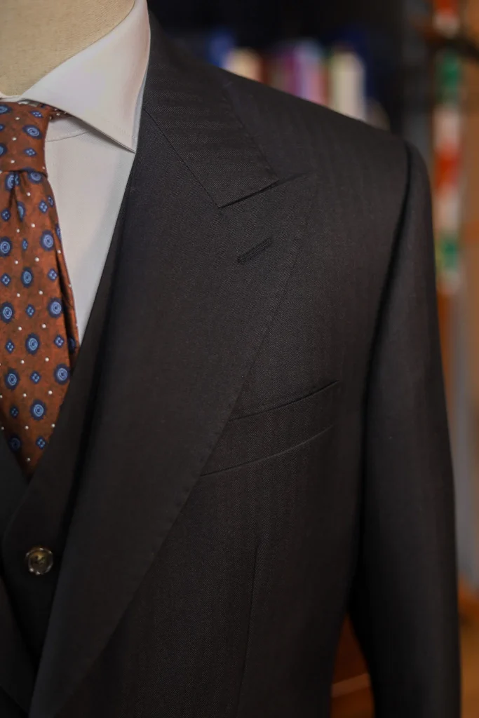 Salford Black Herringbone 3 Pieces Suit - 8