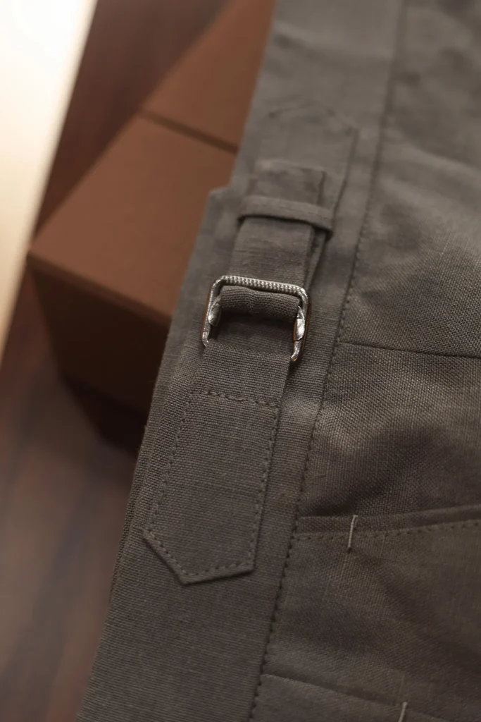Holland&Sherry Linen Trousers - 10